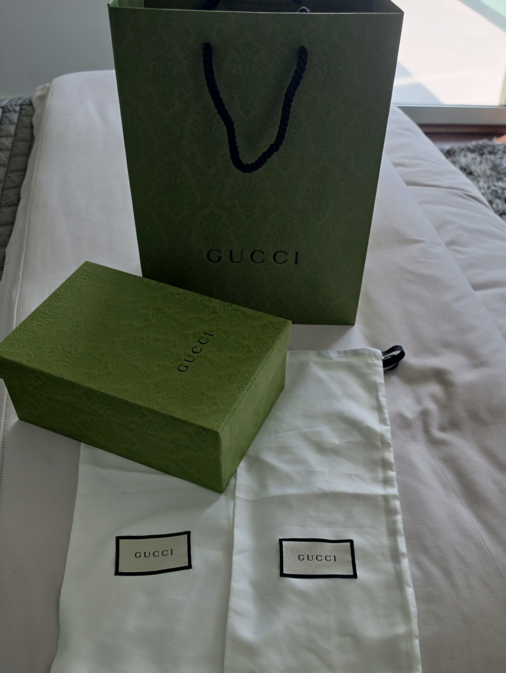 Gucci Olive Green Gift Box and Bag with White Dust Bags